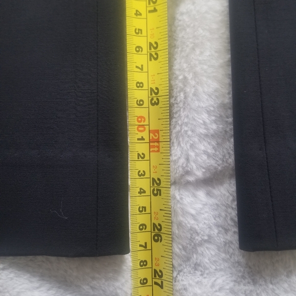Theory Black Pants Size 6 - Picture 12 of 12